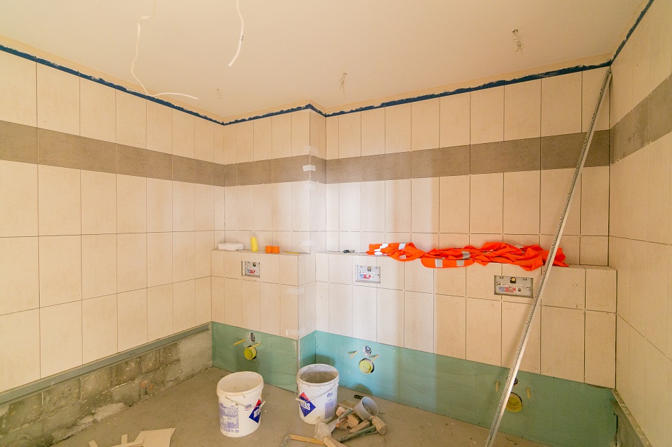 Pomieszczenie socjalne-budynek Rondo - Prace wykończeniowe- okładziny ceramiczne ścian cz.2