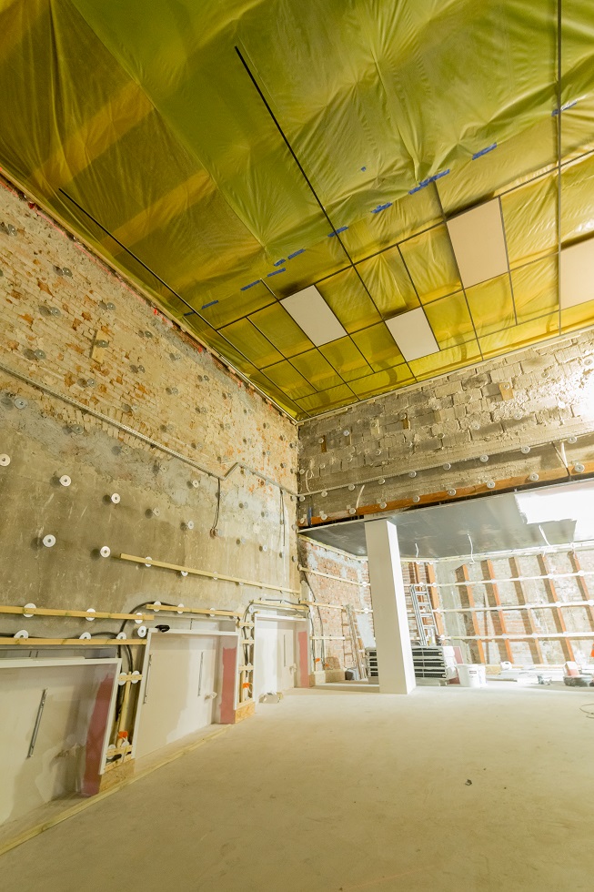 Sala kinowa - konstrukcja pod EKOFONY- ekrany wygłuszające