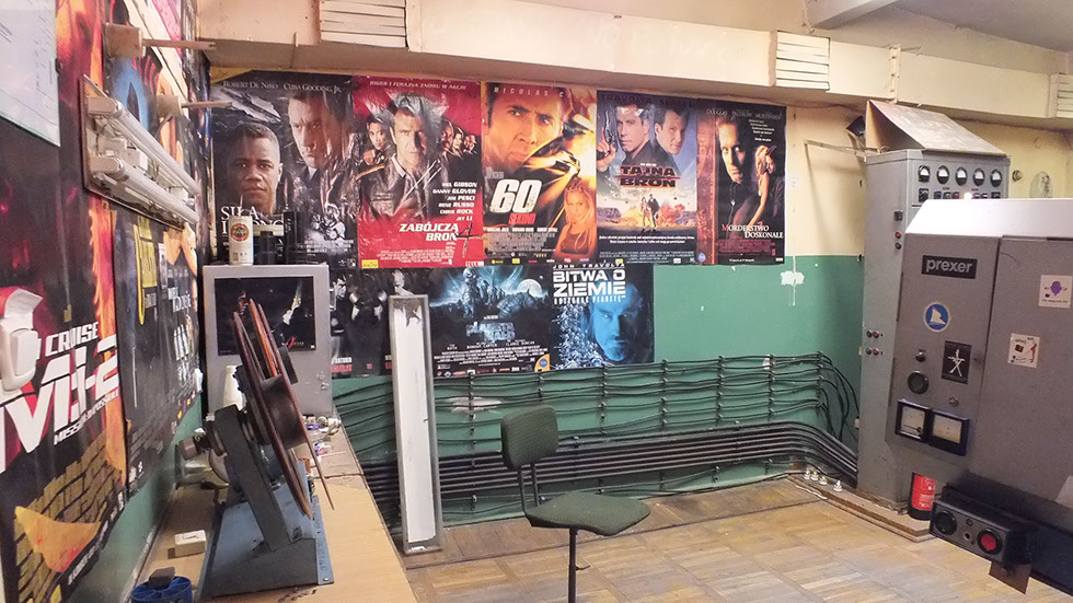 Projektorownia część istniejąca przed remontem.